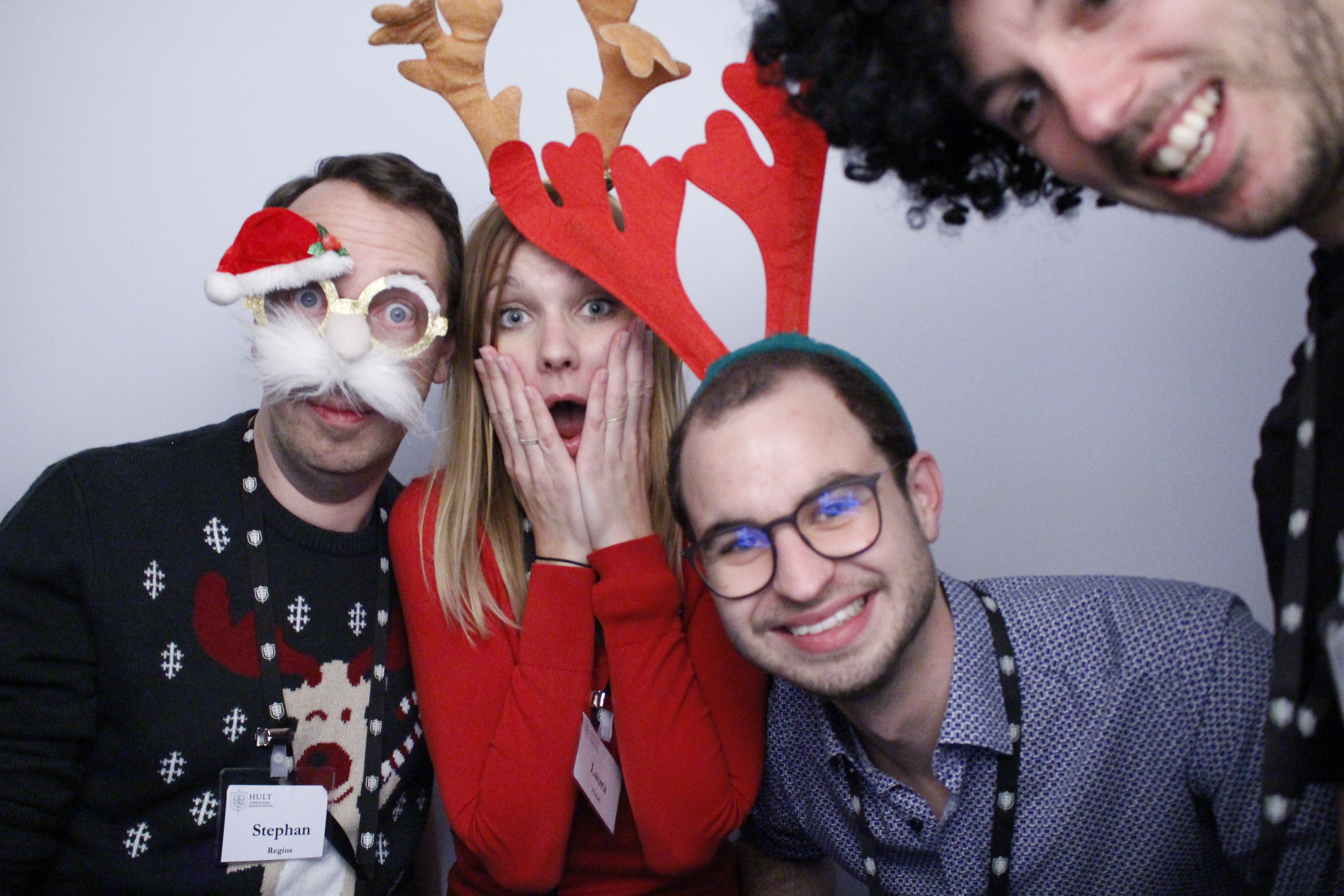 Hult EMBA Year 1 Christmas Dinner | View more photos from the event at gallery.myphotoboothexperience.co.uk/u/MyPhotoBoothExperienceLtd/Hult-EMBA-Year-1-Christmas-Dinner